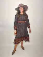 Load image into Gallery viewer, Wildflower Bouquet Floral Border Boho Midi
