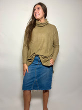 Load image into Gallery viewer, Light Green Waffle Knit Turtleneck Sweater
