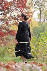 Starry Night Embroidered Black Midi Dress