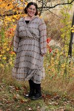 Load image into Gallery viewer, Dandelion Ruffle Plus Size Midi Dress
