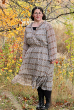 Load image into Gallery viewer, Dandelion Ruffle Plus Size Midi Dress

