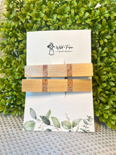 Load image into Gallery viewer, Blonde Wood Thick Hair Clip Sets (2 styles)
