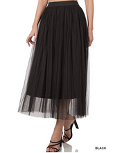 Load image into Gallery viewer, Black Tulle Fairy Skirt
