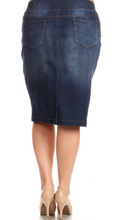 Load image into Gallery viewer, Debbie Denim Plus Skirt with Elastic Waist
