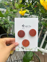 Load image into Gallery viewer, Imported South American Bloodwood Circle Clip Sets
