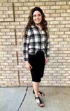 Load image into Gallery viewer, Must Have Black Pencil Skirt
