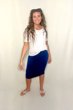 Load image into Gallery viewer, light navy knit pencil skirt
