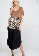 Load image into Gallery viewer, Mocha Leopard Color block Maxi Dress
